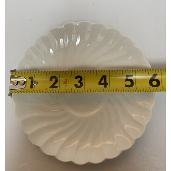 Johnson Brothers Swirl Tea Cup Saucers Snow White Regency Bone China Set (5) - Picture 8 of 8